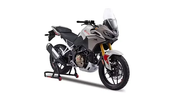 TVS Apache RTX 300
